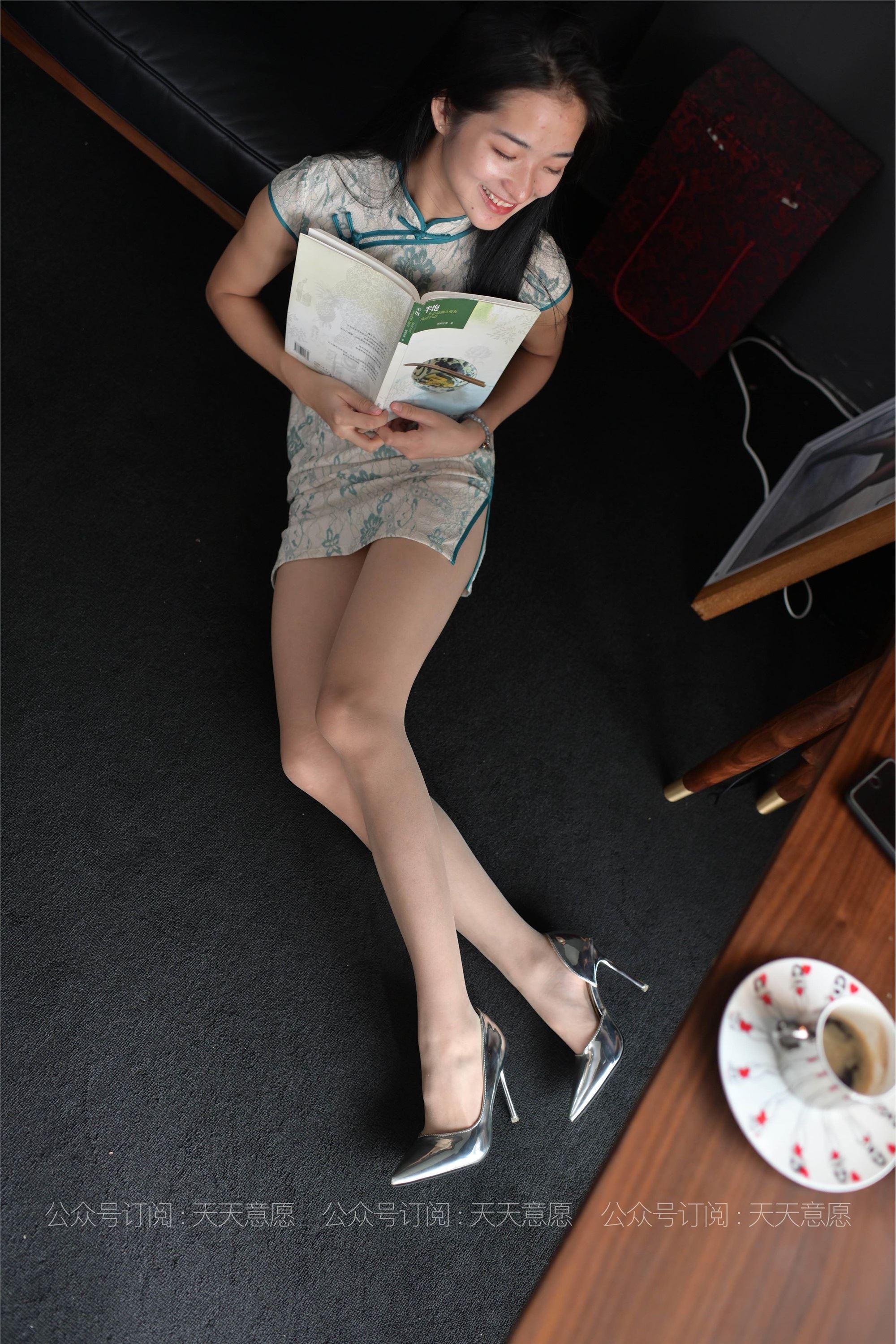 IESS异思趣向 - 模特：宁宁《爱看书的旗袍美女》